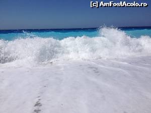 [P09] Valuri pe Milos » foto by karmena
 - 
<span class="allrVoted glyphicon glyphicon-heart hidden" id="av549055"></span>
<a class="m-l-10 hidden" id="sv549055" onclick="voting_Foto_DelVot(,549055,3173)" role="button">șterge vot <span class="glyphicon glyphicon-remove"></span></a>
<a id="v9549055" class=" c-red"  onclick="voting_Foto_SetVot(549055)" role="button"><span class="glyphicon glyphicon-heart-empty"></span> <b>LIKE</b> = Votează poza</a> <img class="hidden"  id="f549055W9" src="/imagini/loader.gif" border="0" /><span class="AjErrMes hidden" id="e549055ErM"></span>