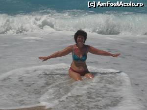 [P13] 'Pe-aici nu se trece! , asta este plaja mea si n-o dau la nimenea! ' (Milos Beach)  » foto by dorgo
 - 
<span class="allrVoted glyphicon glyphicon-heart hidden" id="av519400"></span>
<a class="m-l-10 hidden" id="sv519400" onclick="voting_Foto_DelVot(,519400,3173)" role="button">șterge vot <span class="glyphicon glyphicon-remove"></span></a>
<a id="v9519400" class=" c-red"  onclick="voting_Foto_SetVot(519400)" role="button"><span class="glyphicon glyphicon-heart-empty"></span> <b>LIKE</b> = Votează poza</a> <img class="hidden"  id="f519400W9" src="/imagini/loader.gif" border="0" /><span class="AjErrMes hidden" id="e519400ErM"></span>