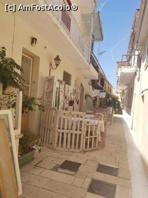 [P10] Lefkada Town » foto by GCC
 - 
<span class="allrVoted glyphicon glyphicon-heart hidden" id="av1104626"></span>
<a class="m-l-10 hidden" id="sv1104626" onclick="voting_Foto_DelVot(,1104626,3173)" role="button">șterge vot <span class="glyphicon glyphicon-remove"></span></a>
<a id="v91104626" class=" c-red"  onclick="voting_Foto_SetVot(1104626)" role="button"><span class="glyphicon glyphicon-heart-empty"></span> <b>LIKE</b> = Votează poza</a> <img class="hidden"  id="f1104626W9" src="/imagini/loader.gif" border="0" /><span class="AjErrMes hidden" id="e1104626ErM"></span>