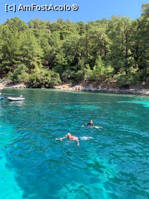[P02] Excursie pe mare » foto by catrinel
 - 
<span class="allrVoted glyphicon glyphicon-heart hidden" id="av1357928"></span>
<a class="m-l-10 hidden" id="sv1357928" onclick="voting_Foto_DelVot(,1357928,3186)" role="button">șterge vot <span class="glyphicon glyphicon-remove"></span></a>
<a id="v91357928" class=" c-red"  onclick="voting_Foto_SetVot(1357928)" role="button"><span class="glyphicon glyphicon-heart-empty"></span> <b>LIKE</b> = Votează poza</a> <img class="hidden"  id="f1357928W9" src="/imagini/loader.gif" border="0" /><span class="AjErrMes hidden" id="e1357928ErM"></span>