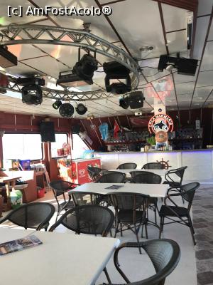 [P13] Sala de mese de la barul et. 1 » foto by krisstinna
 - 
<span class="allrVoted glyphicon glyphicon-heart hidden" id="av1122450"></span>
<a class="m-l-10 hidden" id="sv1122450" onclick="voting_Foto_DelVot(,1122450,3186)" role="button">șterge vot <span class="glyphicon glyphicon-remove"></span></a>
<a id="v91122450" class=" c-red"  onclick="voting_Foto_SetVot(1122450)" role="button"><span class="glyphicon glyphicon-heart-empty"></span> <b>LIKE</b> = Votează poza</a> <img class="hidden"  id="f1122450W9" src="/imagini/loader.gif" border="0" /><span class="AjErrMes hidden" id="e1122450ErM"></span>