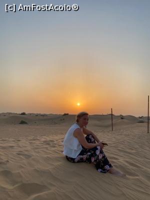 [P02] Apus de soare în desert. » foto by Georgia76
 - 
<span class="allrVoted glyphicon glyphicon-heart hidden" id="av1289564"></span>
<a class="m-l-10 hidden" id="sv1289564" onclick="voting_Foto_DelVot(,1289564,3199)" role="button">șterge vot <span class="glyphicon glyphicon-remove"></span></a>
<a id="v91289564" class=" c-red"  onclick="voting_Foto_SetVot(1289564)" role="button"><span class="glyphicon glyphicon-heart-empty"></span> <b>LIKE</b> = Votează poza</a> <img class="hidden"  id="f1289564W9" src="/imagini/loader.gif" border="0" /><span class="AjErrMes hidden" id="e1289564ErM"></span>