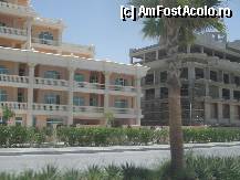 [P22] Dubai - Palmieru Jumeirah, contrast izbitor » foto by AndreeaG
 - 
<span class="allrVoted glyphicon glyphicon-heart hidden" id="av285090"></span>
<a class="m-l-10 hidden" id="sv285090" onclick="voting_Foto_DelVot(,285090,3199)" role="button">șterge vot <span class="glyphicon glyphicon-remove"></span></a>
<a id="v9285090" class=" c-red"  onclick="voting_Foto_SetVot(285090)" role="button"><span class="glyphicon glyphicon-heart-empty"></span> <b>LIKE</b> = Votează poza</a> <img class="hidden"  id="f285090W9" src="/imagini/loader.gif" border="0" /><span class="AjErrMes hidden" id="e285090ErM"></span>