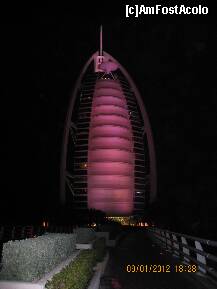 [P04] Burj al Arab,seara la ora cand am intrat sa-l vizitam,la 20.30. » foto by eddy
 - 
<span class="allrVoted glyphicon glyphicon-heart hidden" id="av289192"></span>
<a class="m-l-10 hidden" id="sv289192" onclick="voting_Foto_DelVot(,289192,3199)" role="button">șterge vot <span class="glyphicon glyphicon-remove"></span></a>
<a id="v9289192" class=" c-red"  onclick="voting_Foto_SetVot(289192)" role="button"><span class="glyphicon glyphicon-heart-empty"></span> <b>LIKE</b> = Votează poza</a> <img class="hidden"  id="f289192W9" src="/imagini/loader.gif" border="0" /><span class="AjErrMes hidden" id="e289192ErM"></span>