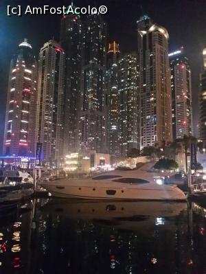 [P01] Dubai Marina » foto by holidaysketch
 - 
<span class="allrVoted glyphicon glyphicon-heart hidden" id="av807132"></span>
<a class="m-l-10 hidden" id="sv807132" onclick="voting_Foto_DelVot(,807132,3199)" role="button">șterge vot <span class="glyphicon glyphicon-remove"></span></a>
<a id="v9807132" class=" c-red"  onclick="voting_Foto_SetVot(807132)" role="button"><span class="glyphicon glyphicon-heart-empty"></span> <b>LIKE</b> = Votează poza</a> <img class="hidden"  id="f807132W9" src="/imagini/loader.gif" border="0" /><span class="AjErrMes hidden" id="e807132ErM"></span>