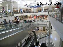 [P21] acelasi mall » foto by ionut30
 - 
<span class="allrVoted glyphicon glyphicon-heart hidden" id="av158057"></span>
<a class="m-l-10 hidden" id="sv158057" onclick="voting_Foto_DelVot(,158057,3199)" role="button">șterge vot <span class="glyphicon glyphicon-remove"></span></a>
<a id="v9158057" class=" c-red"  onclick="voting_Foto_SetVot(158057)" role="button"><span class="glyphicon glyphicon-heart-empty"></span> <b>LIKE</b> = Votează poza</a> <img class="hidden"  id="f158057W9" src="/imagini/loader.gif" border="0" /><span class="AjErrMes hidden" id="e158057ErM"></span>