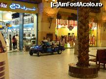 [P227] cine oboseste ...ia masina..in mall » foto by ionut30
 - 
<span class="allrVoted glyphicon glyphicon-heart hidden" id="av171012"></span>
<a class="m-l-10 hidden" id="sv171012" onclick="voting_Foto_DelVot(,171012,3199)" role="button">șterge vot <span class="glyphicon glyphicon-remove"></span></a>
<a id="v9171012" class=" c-red"  onclick="voting_Foto_SetVot(171012)" role="button"><span class="glyphicon glyphicon-heart-empty"></span> <b>LIKE</b> = Votează poza</a> <img class="hidden"  id="f171012W9" src="/imagini/loader.gif" border="0" /><span class="AjErrMes hidden" id="e171012ErM"></span>