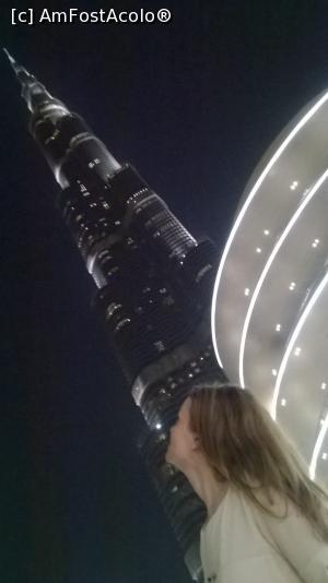 [P08] Burj Khalifa din fata Dubai Mall » foto by lianacioban
 - 
<span class="allrVoted glyphicon glyphicon-heart hidden" id="av986739"></span>
<a class="m-l-10 hidden" id="sv986739" onclick="voting_Foto_DelVot(,986739,3199)" role="button">șterge vot <span class="glyphicon glyphicon-remove"></span></a>
<a id="v9986739" class=" c-red"  onclick="voting_Foto_SetVot(986739)" role="button"><span class="glyphicon glyphicon-heart-empty"></span> <b>LIKE</b> = Votează poza</a> <img class="hidden"  id="f986739W9" src="/imagini/loader.gif" border="0" /><span class="AjErrMes hidden" id="e986739ErM"></span>