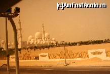 [P02] La intrarea in curtea moscheei, perspectiva asupra minaretelor » foto by liviadavidescu
 - 
<span class="allrVoted glyphicon glyphicon-heart hidden" id="av326270"></span>
<a class="m-l-10 hidden" id="sv326270" onclick="voting_Foto_DelVot(,326270,3202)" role="button">șterge vot <span class="glyphicon glyphicon-remove"></span></a>
<a id="v9326270" class=" c-red"  onclick="voting_Foto_SetVot(326270)" role="button"><span class="glyphicon glyphicon-heart-empty"></span> <b>LIKE</b> = Votează poza</a> <img class="hidden"  id="f326270W9" src="/imagini/loader.gif" border="0" /><span class="AjErrMes hidden" id="e326270ErM"></span>