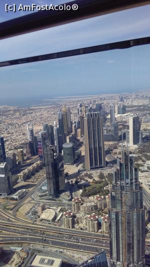 [P13] Vedere din Burj Kalifa » foto by hasdrubal
 - 
<span class="allrVoted glyphicon glyphicon-heart hidden" id="av732331"></span>
<a class="m-l-10 hidden" id="sv732331" onclick="voting_Foto_DelVot(,732331,3202)" role="button">șterge vot <span class="glyphicon glyphicon-remove"></span></a>
<a id="v9732331" class=" c-red"  onclick="voting_Foto_SetVot(732331)" role="button"><span class="glyphicon glyphicon-heart-empty"></span> <b>LIKE</b> = Votează poza</a> <img class="hidden"  id="f732331W9" src="/imagini/loader.gif" border="0" /><span class="AjErrMes hidden" id="e732331ErM"></span>