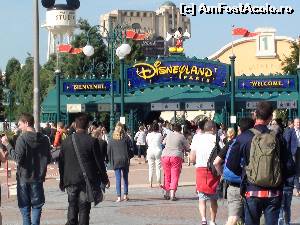 [P02] Bine ati venit la Disneyland! Este ora 10 cand sesizam cel mai aaflux de vizitatori 'pe intrare' » foto by Dan&Ema
 - 
<span class="allrVoted glyphicon glyphicon-heart hidden" id="av633782"></span>
<a class="m-l-10 hidden" id="sv633782" onclick="voting_Foto_DelVot(,633782,3203)" role="button">șterge vot <span class="glyphicon glyphicon-remove"></span></a>
<a id="v9633782" class=" c-red"  onclick="voting_Foto_SetVot(633782)" role="button"><span class="glyphicon glyphicon-heart-empty"></span> <b>LIKE</b> = Votează poza</a> <img class="hidden"  id="f633782W9" src="/imagini/loader.gif" border="0" /><span class="AjErrMes hidden" id="e633782ErM"></span>