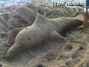 [P16] si un delfin... tot din nisip » foto by anschi
 - 
<span class="allrVoted glyphicon glyphicon-heart hidden" id="av348393"></span>
<a class="m-l-10 hidden" id="sv348393" onclick="voting_Foto_DelVot(,348393,3209)" role="button">șterge vot <span class="glyphicon glyphicon-remove"></span></a>
<a id="v9348393" class=" c-red"  onclick="voting_Foto_SetVot(348393)" role="button"><span class="glyphicon glyphicon-heart-empty"></span> <b>LIKE</b> = Votează poza</a> <img class="hidden"  id="f348393W9" src="/imagini/loader.gif" border="0" /><span class="AjErrMes hidden" id="e348393ErM"></span>