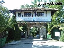 [P04] 29.07.2010 Vila Corpul de garda -de aici incepe vizitarea » foto by essib*
 - 
<span class="allrVoted glyphicon glyphicon-heart hidden" id="av287701"></span>
<a class="m-l-10 hidden" id="sv287701" onclick="voting_Foto_DelVot(,287701,3210)" role="button">șterge vot <span class="glyphicon glyphicon-remove"></span></a>
<a id="v9287701" class=" c-red"  onclick="voting_Foto_SetVot(287701)" role="button"><span class="glyphicon glyphicon-heart-empty"></span> <b>LIKE</b> = Votează poza</a> <img class="hidden"  id="f287701W9" src="/imagini/loader.gif" border="0" /><span class="AjErrMes hidden" id="e287701ErM"></span>