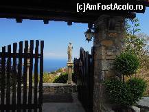 [P07] Vila in Paleo Panteleimonas » foto by tefadd
 - 
<span class="allrVoted glyphicon glyphicon-heart hidden" id="av466824"></span>
<a class="m-l-10 hidden" id="sv466824" onclick="voting_Foto_DelVot(,466824,3215)" role="button">șterge vot <span class="glyphicon glyphicon-remove"></span></a>
<a id="v9466824" class=" c-red"  onclick="voting_Foto_SetVot(466824)" role="button"><span class="glyphicon glyphicon-heart-empty"></span> <b>LIKE</b> = Votează poza</a> <img class="hidden"  id="f466824W9" src="/imagini/loader.gif" border="0" /><span class="AjErrMes hidden" id="e466824ErM"></span>