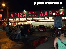 [P15] Unul din supermarket-uri LARISA » foto by iulibv
 - 
<span class="allrVoted glyphicon glyphicon-heart hidden" id="av113279"></span>
<a class="m-l-10 hidden" id="sv113279" onclick="voting_Foto_DelVot(,113279,3215)" role="button">șterge vot <span class="glyphicon glyphicon-remove"></span></a>
<a id="v9113279" class=" c-red"  onclick="voting_Foto_SetVot(113279)" role="button"><span class="glyphicon glyphicon-heart-empty"></span> <b>LIKE</b> = Votează poza</a> <img class="hidden"  id="f113279W9" src="/imagini/loader.gif" border="0" /><span class="AjErrMes hidden" id="e113279ErM"></span>