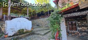 [P23] Fântâna centrală, lângă biserică » foto by irinad
 - 
<span class="allrVoted glyphicon glyphicon-heart hidden" id="av1359303"></span>
<a class="m-l-10 hidden" id="sv1359303" onclick="voting_Foto_DelVot(,1359303,3215)" role="button">șterge vot <span class="glyphicon glyphicon-remove"></span></a>
<a id="v91359303" class=" c-red"  onclick="voting_Foto_SetVot(1359303)" role="button"><span class="glyphicon glyphicon-heart-empty"></span> <b>LIKE</b> = Votează poza</a> <img class="hidden"  id="f1359303W9" src="/imagini/loader.gif" border="0" /><span class="AjErrMes hidden" id="e1359303ErM"></span>
