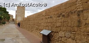 [P05] Castillo de Santa Bárbara – prin curtea Castelului » foto by nicole33
 - 
<span class="allrVoted glyphicon glyphicon-heart hidden" id="av1111725"></span>
<a class="m-l-10 hidden" id="sv1111725" onclick="voting_Foto_DelVot(,1111725,3218)" role="button">șterge vot <span class="glyphicon glyphicon-remove"></span></a>
<a id="v91111725" class=" c-red"  onclick="voting_Foto_SetVot(1111725)" role="button"><span class="glyphicon glyphicon-heart-empty"></span> <b>LIKE</b> = Votează poza</a> <img class="hidden"  id="f1111725W9" src="/imagini/loader.gif" border="0" /><span class="AjErrMes hidden" id="e1111725ErM"></span>