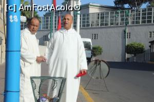 [P04] Doi oameni instariti din Casablanca.  » foto by glcitizen
 - 
<span class="allrVoted glyphicon glyphicon-heart hidden" id="av736142"></span>
<a class="m-l-10 hidden" id="sv736142" onclick="voting_Foto_DelVot(,736142,3221)" role="button">șterge vot <span class="glyphicon glyphicon-remove"></span></a>
<a id="v9736142" class=" c-red"  onclick="voting_Foto_SetVot(736142)" role="button"><span class="glyphicon glyphicon-heart-empty"></span> <b>LIKE</b> = Votează poza</a> <img class="hidden"  id="f736142W9" src="/imagini/loader.gif" border="0" /><span class="AjErrMes hidden" id="e736142ErM"></span>