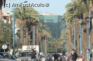 [P07] O strada animata din zona Mall-ului.  » foto by glcitizen
 - 
<span class="allrVoted glyphicon glyphicon-heart hidden" id="av736145"></span>
<a class="m-l-10 hidden" id="sv736145" onclick="voting_Foto_DelVot(,736145,3221)" role="button">șterge vot <span class="glyphicon glyphicon-remove"></span></a>
<a id="v9736145" class=" c-red"  onclick="voting_Foto_SetVot(736145)" role="button"><span class="glyphicon glyphicon-heart-empty"></span> <b>LIKE</b> = Votează poza</a> <img class="hidden"  id="f736145W9" src="/imagini/loader.gif" border="0" /><span class="AjErrMes hidden" id="e736145ErM"></span>