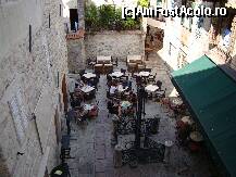 [P14] La o cafea dimineata, in Kotor, orasul vechi » foto by Alexandru G.*
 - 
<span class="allrVoted glyphicon glyphicon-heart hidden" id="av290867"></span>
<a class="m-l-10 hidden" id="sv290867" onclick="voting_Foto_DelVot(,290867,3229)" role="button">șterge vot <span class="glyphicon glyphicon-remove"></span></a>
<a id="v9290867" class=" c-red"  onclick="voting_Foto_SetVot(290867)" role="button"><span class="glyphicon glyphicon-heart-empty"></span> <b>LIKE</b> = Votează poza</a> <img class="hidden"  id="f290867W9" src="/imagini/loader.gif" border="0" /><span class="AjErrMes hidden" id="e290867ErM"></span>