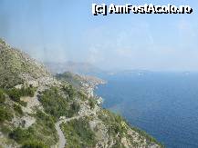 [P15] Tarmul albastru al Adriaticii, cu soseaua serpuind printre munti » foto by ileanaxperta*
 - 
<span class="allrVoted glyphicon glyphicon-heart hidden" id="av268242"></span>
<a class="m-l-10 hidden" id="sv268242" onclick="voting_Foto_DelVot(,268242,3229)" role="button">șterge vot <span class="glyphicon glyphicon-remove"></span></a>
<a id="v9268242" class=" c-red"  onclick="voting_Foto_SetVot(268242)" role="button"><span class="glyphicon glyphicon-heart-empty"></span> <b>LIKE</b> = Votează poza</a> <img class="hidden"  id="f268242W9" src="/imagini/loader.gif" border="0" /><span class="AjErrMes hidden" id="e268242ErM"></span>