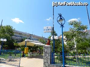 [P01] Hanioti Palace - Halkidiki mai2013 » foto by ionescunic
 - 
<span class="allrVoted glyphicon glyphicon-heart hidden" id="av489775"></span>
<a class="m-l-10 hidden" id="sv489775" onclick="voting_Foto_DelVot(,489775,3230)" role="button">șterge vot <span class="glyphicon glyphicon-remove"></span></a>
<a id="v9489775" class=" c-red"  onclick="voting_Foto_SetVot(489775)" role="button"><span class="glyphicon glyphicon-heart-empty"></span> <b>LIKE</b> = Votează poza</a> <img class="hidden"  id="f489775W9" src="/imagini/loader.gif" border="0" /><span class="AjErrMes hidden" id="e489775ErM"></span>