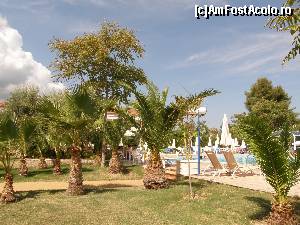 [P06] Piscina Hanioti Palace » foto by andreidan
 - 
<span class="allrVoted glyphicon glyphicon-heart hidden" id="av652364"></span>
<a class="m-l-10 hidden" id="sv652364" onclick="voting_Foto_DelVot(,652364,3230)" role="button">șterge vot <span class="glyphicon glyphicon-remove"></span></a>
<a id="v9652364" class=" c-red"  onclick="voting_Foto_SetVot(652364)" role="button"><span class="glyphicon glyphicon-heart-empty"></span> <b>LIKE</b> = Votează poza</a> <img class="hidden"  id="f652364W9" src="/imagini/loader.gif" border="0" /><span class="AjErrMes hidden" id="e652364ErM"></span>