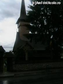 [P07] Biserica din lemn Sf.Nicolae-Monument istoric-intrarea in curtea bisericii si biserica privita din exterior . » foto by sportiv
 - 
<span class="allrVoted glyphicon glyphicon-heart hidden" id="av187905"></span>
<a class="m-l-10 hidden" id="sv187905" onclick="voting_Foto_DelVot(,187905,3234)" role="button">șterge vot <span class="glyphicon glyphicon-remove"></span></a>
<a id="v9187905" class=" c-red"  onclick="voting_Foto_SetVot(187905)" role="button"><span class="glyphicon glyphicon-heart-empty"></span> <b>LIKE</b> = Votează poza</a> <img class="hidden"  id="f187905W9" src="/imagini/loader.gif" border="0" /><span class="AjErrMes hidden" id="e187905ErM"></span>