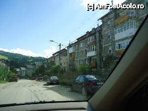 [P24] blocuri din Baia Borsa-parca suntem in Copsa Mica1
n-am avut curaj sa coboram!  » foto by marocanu21
 - 
<span class="allrVoted glyphicon glyphicon-heart hidden" id="av394763"></span>
<a class="m-l-10 hidden" id="sv394763" onclick="voting_Foto_DelVot(,394763,3234)" role="button">șterge vot <span class="glyphicon glyphicon-remove"></span></a>
<a id="v9394763" class=" c-red"  onclick="voting_Foto_SetVot(394763)" role="button"><span class="glyphicon glyphicon-heart-empty"></span> <b>LIKE</b> = Votează poza</a> <img class="hidden"  id="f394763W9" src="/imagini/loader.gif" border="0" /><span class="AjErrMes hidden" id="e394763ErM"></span>