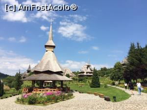 [P12] Altarul de vara si gradina Manastirii Barsana » foto by noi doi
 - 
<span class="allrVoted glyphicon glyphicon-heart hidden" id="av1175723"></span>
<a class="m-l-10 hidden" id="sv1175723" onclick="voting_Foto_DelVot(,1175723,3234)" role="button">șterge vot <span class="glyphicon glyphicon-remove"></span></a>
<a id="v91175723" class=" c-red"  onclick="voting_Foto_SetVot(1175723)" role="button"><span class="glyphicon glyphicon-heart-empty"></span> <b>LIKE</b> = Votează poza</a> <img class="hidden"  id="f1175723W9" src="/imagini/loader.gif" border="0" /><span class="AjErrMes hidden" id="e1175723ErM"></span>