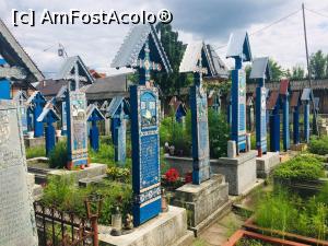 [P02] Povesti de viata si albastrul specific cimitirului vesel Sapanta » foto by noi doi
 - 
<span class="allrVoted glyphicon glyphicon-heart hidden" id="av1175713"></span>
<a class="m-l-10 hidden" id="sv1175713" onclick="voting_Foto_DelVot(,1175713,3234)" role="button">șterge vot <span class="glyphicon glyphicon-remove"></span></a>
<a id="v91175713" class=" c-red"  onclick="voting_Foto_SetVot(1175713)" role="button"><span class="glyphicon glyphicon-heart-empty"></span> <b>LIKE</b> = Votează poza</a> <img class="hidden"  id="f1175713W9" src="/imagini/loader.gif" border="0" /><span class="AjErrMes hidden" id="e1175713ErM"></span>