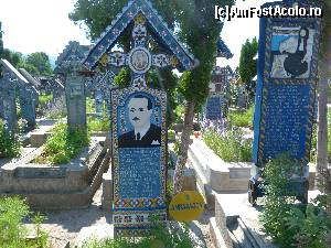 [P24] Dintre sutele de cruci din cimitirul vesel...  » foto by plummy
 - 
<span class="allrVoted glyphicon glyphicon-heart hidden" id="av643386"></span>
<a class="m-l-10 hidden" id="sv643386" onclick="voting_Foto_DelVot(,643386,3234)" role="button">șterge vot <span class="glyphicon glyphicon-remove"></span></a>
<a id="v9643386" class=" c-red"  onclick="voting_Foto_SetVot(643386)" role="button"><span class="glyphicon glyphicon-heart-empty"></span> <b>LIKE</b> = Votează poza</a> <img class="hidden"  id="f643386W9" src="/imagini/loader.gif" border="0" /><span class="AjErrMes hidden" id="e643386ErM"></span>