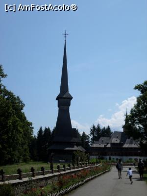 [P12] Mănăstirea Săpânţa-Peri, de la distanţă.  » foto by Safta Radu
 - 
<span class="allrVoted glyphicon glyphicon-heart hidden" id="av1098352"></span>
<a class="m-l-10 hidden" id="sv1098352" onclick="voting_Foto_DelVot(,1098352,3234)" role="button">șterge vot <span class="glyphicon glyphicon-remove"></span></a>
<a id="v91098352" class=" c-red"  onclick="voting_Foto_SetVot(1098352)" role="button"><span class="glyphicon glyphicon-heart-empty"></span> <b>LIKE</b> = Votează poza</a> <img class="hidden"  id="f1098352W9" src="/imagini/loader.gif" border="0" /><span class="AjErrMes hidden" id="e1098352ErM"></span>
