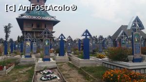 [P16] Cimitirul Vesel Săpânța - vedere de ansamblu » foto by costy69*
 - 
<span class="allrVoted glyphicon glyphicon-heart hidden" id="av796435"></span>
<a class="m-l-10 hidden" id="sv796435" onclick="voting_Foto_DelVot(,796435,3234)" role="button">șterge vot <span class="glyphicon glyphicon-remove"></span></a>
<a id="v9796435" class=" c-red"  onclick="voting_Foto_SetVot(796435)" role="button"><span class="glyphicon glyphicon-heart-empty"></span> <b>LIKE</b> = Votează poza</a> <img class="hidden"  id="f796435W9" src="/imagini/loader.gif" border="0" /><span class="AjErrMes hidden" id="e796435ErM"></span>