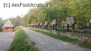 [P26] Gardul cimitirului din Desești » foto by costy69*
 - 
<span class="allrVoted glyphicon glyphicon-heart hidden" id="av796471"></span>
<a class="m-l-10 hidden" id="sv796471" onclick="voting_Foto_DelVot(,796471,3234)" role="button">șterge vot <span class="glyphicon glyphicon-remove"></span></a>
<a id="v9796471" class=" c-red"  onclick="voting_Foto_SetVot(796471)" role="button"><span class="glyphicon glyphicon-heart-empty"></span> <b>LIKE</b> = Votează poza</a> <img class="hidden"  id="f796471W9" src="/imagini/loader.gif" border="0" /><span class="AjErrMes hidden" id="e796471ErM"></span>