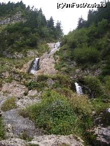 [P16x] Cascada Cailor » foto by ancamariagadea*
 - 
<span class="allrVoted glyphicon glyphicon-heart hidden" id="av35091"></span>
<a class="m-l-10 hidden" id="sv35091" onclick="voting_Foto_DelVot(,35091,3234)" role="button">șterge vot <span class="glyphicon glyphicon-remove"></span></a>
<a id="v935091" class=" c-red"  onclick="voting_Foto_SetVot(35091)" role="button"><span class="glyphicon glyphicon-heart-empty"></span> <b>LIKE</b> = Votează poza</a> <img class="hidden"  id="f35091W9" src="/imagini/loader.gif" border="0" /><span class="AjErrMes hidden" id="e35091ErM"></span>