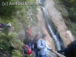 [P12] In grupul nostru sunt multi tineri, care vad pentru prima data cascada » foto by dorgo
 - 
<span class="allrVoted glyphicon glyphicon-heart hidden" id="av807554"></span>
<a class="m-l-10 hidden" id="sv807554" onclick="voting_Foto_DelVot(,807554,3234)" role="button">șterge vot <span class="glyphicon glyphicon-remove"></span></a>
<a id="v9807554" class=" c-red"  onclick="voting_Foto_SetVot(807554)" role="button"><span class="glyphicon glyphicon-heart-empty"></span> <b>LIKE</b> = Votează poza</a> <img class="hidden"  id="f807554W9" src="/imagini/loader.gif" border="0" /><span class="AjErrMes hidden" id="e807554ErM"></span>