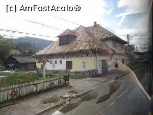 [P02] Casă din Ciocăneşti » foto by Michi
 - 
<span class="allrVoted glyphicon glyphicon-heart hidden" id="av1001772"></span>
<a class="m-l-10 hidden" id="sv1001772" onclick="voting_Foto_DelVot(,1001772,3234)" role="button">șterge vot <span class="glyphicon glyphicon-remove"></span></a>
<a id="v91001772" class=" c-red"  onclick="voting_Foto_SetVot(1001772)" role="button"><span class="glyphicon glyphicon-heart-empty"></span> <b>LIKE</b> = Votează poza</a> <img class="hidden"  id="f1001772W9" src="/imagini/loader.gif" border="0" /><span class="AjErrMes hidden" id="e1001772ErM"></span>