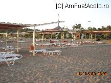 [P02] erau cam cinci randuri de umbrare cu cate doua randuri de sezloguri! cu toate acestea dupa ora 10 nu mai gaseai locuri! » foto by EDUARD1
 - 
<span class="allrVoted glyphicon glyphicon-heart hidden" id="av23548"></span>
<a class="m-l-10 hidden" id="sv23548" onclick="voting_Foto_DelVot(,23548,3242)" role="button">șterge vot <span class="glyphicon glyphicon-remove"></span></a>
<a id="v923548" class=" c-red"  onclick="voting_Foto_SetVot(23548)" role="button"><span class="glyphicon glyphicon-heart-empty"></span> <b>LIKE</b> = Votează poza</a> <img class="hidden"  id="f23548W9" src="/imagini/loader.gif" border="0" /><span class="AjErrMes hidden" id="e23548ErM"></span>