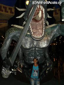 [P18] casa vinului si a berii, restaurantul dragon » foto by ramo
 - 
<span class="allrVoted glyphicon glyphicon-heart hidden" id="av17544"></span>
<a class="m-l-10 hidden" id="sv17544" onclick="voting_Foto_DelVot(,17544,3242)" role="button">șterge vot <span class="glyphicon glyphicon-remove"></span></a>
<a id="v917544" class=" c-red"  onclick="voting_Foto_SetVot(17544)" role="button"><span class="glyphicon glyphicon-heart-empty"></span> <b>LIKE</b> = Votează poza</a> <img class="hidden"  id="f17544W9" src="/imagini/loader.gif" border="0" /><span class="AjErrMes hidden" id="e17544ErM"></span>