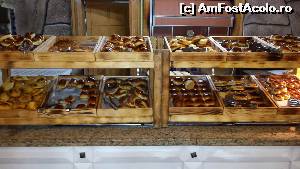 [P14] Produse de patiserie, de multe ori nu erau proaspete » foto by meehi
 - 
<span class="allrVoted glyphicon glyphicon-heart hidden" id="av677372"></span>
<a class="m-l-10 hidden" id="sv677372" onclick="voting_Foto_DelVot(,677372,3242)" role="button">șterge vot <span class="glyphicon glyphicon-remove"></span></a>
<a id="v9677372" class=" c-red"  onclick="voting_Foto_SetVot(677372)" role="button"><span class="glyphicon glyphicon-heart-empty"></span> <b>LIKE</b> = Votează poza</a> <img class="hidden"  id="f677372W9" src="/imagini/loader.gif" border="0" /><span class="AjErrMes hidden" id="e677372ErM"></span>