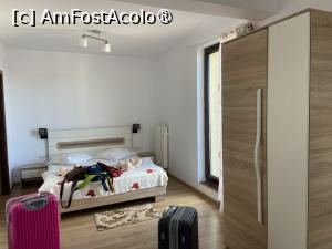 [P10] Vila Panoramic Păltiniş - camera mea » foto by nicole33
 - 
<span class="allrVoted glyphicon glyphicon-heart hidden" id="av1420144"></span>
<a class="m-l-10 hidden" id="sv1420144" onclick="voting_Foto_DelVot(,1420144,3253)" role="button">șterge vot <span class="glyphicon glyphicon-remove"></span></a>
<a id="v91420144" class=" c-red"  onclick="voting_Foto_SetVot(1420144)" role="button"><span class="glyphicon glyphicon-heart-empty"></span> <b>LIKE</b> = Votează poza</a> <img class="hidden"  id="f1420144W9" src="/imagini/loader.gif" border="0" /><span class="AjErrMes hidden" id="e1420144ErM"></span>