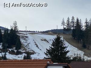 [P17] Vila Panoramic Păltiniş - vedere spre pârtie » foto by nicole33
 - 
<span class="allrVoted glyphicon glyphicon-heart hidden" id="av1420151"></span>
<a class="m-l-10 hidden" id="sv1420151" onclick="voting_Foto_DelVot(,1420151,3253)" role="button">șterge vot <span class="glyphicon glyphicon-remove"></span></a>
<a id="v91420151" class=" c-red"  onclick="voting_Foto_SetVot(1420151)" role="button"><span class="glyphicon glyphicon-heart-empty"></span> <b>LIKE</b> = Votează poza</a> <img class="hidden"  id="f1420151W9" src="/imagini/loader.gif" border="0" /><span class="AjErrMes hidden" id="e1420151ErM"></span>