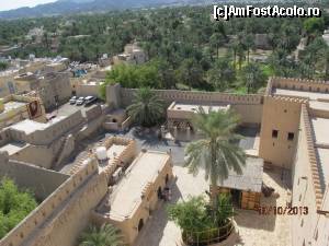 [P12] Nizwa Fort - vedere de ansamblu » foto by Mirna
 - 
<span class="allrVoted glyphicon glyphicon-heart hidden" id="av624789"></span>
<a class="m-l-10 hidden" id="sv624789" onclick="voting_Foto_DelVot(,624789,3254)" role="button">șterge vot <span class="glyphicon glyphicon-remove"></span></a>
<a id="v9624789" class=" c-red"  onclick="voting_Foto_SetVot(624789)" role="button"><span class="glyphicon glyphicon-heart-empty"></span> <b>LIKE</b> = Votează poza</a> <img class="hidden"  id="f624789W9" src="/imagini/loader.gif" border="0" /><span class="AjErrMes hidden" id="e624789ErM"></span>