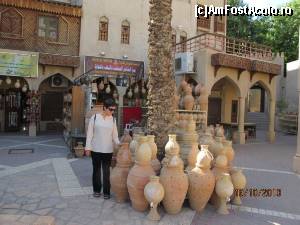 [P14] Nizwa Souq » foto by Mirna
 - 
<span class="allrVoted glyphicon glyphicon-heart hidden" id="av624791"></span>
<a class="m-l-10 hidden" id="sv624791" onclick="voting_Foto_DelVot(,624791,3254)" role="button">șterge vot <span class="glyphicon glyphicon-remove"></span></a>
<a id="v9624791" class=" c-red"  onclick="voting_Foto_SetVot(624791)" role="button"><span class="glyphicon glyphicon-heart-empty"></span> <b>LIKE</b> = Votează poza</a> <img class="hidden"  id="f624791W9" src="/imagini/loader.gif" border="0" /><span class="AjErrMes hidden" id="e624791ErM"></span>