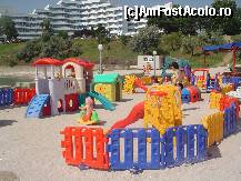 [P04] spatiul de joaca pentru copii de pe plaja, langa piscine. » foto by mayad
 - 
<span class="allrVoted glyphicon glyphicon-heart hidden" id="av105581"></span>
<a class="m-l-10 hidden" id="sv105581" onclick="voting_Foto_DelVot(,105581,3264)" role="button">șterge vot <span class="glyphicon glyphicon-remove"></span></a>
<a id="v9105581" class=" c-red"  onclick="voting_Foto_SetVot(105581)" role="button"><span class="glyphicon glyphicon-heart-empty"></span> <b>LIKE</b> = Votează poza</a> <img class="hidden"  id="f105581W9" src="/imagini/loader.gif" border="0" /><span class="AjErrMes hidden" id="e105581ErM"></span>