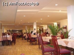 [P13] restaurantul Delta » foto by Yolanda
 - 
<span class="allrVoted glyphicon glyphicon-heart hidden" id="av999838"></span>
<a class="m-l-10 hidden" id="sv999838" onclick="voting_Foto_DelVot(,999838,3264)" role="button">șterge vot <span class="glyphicon glyphicon-remove"></span></a>
<a id="v9999838" class=" c-red"  onclick="voting_Foto_SetVot(999838)" role="button"><span class="glyphicon glyphicon-heart-empty"></span> <b>LIKE</b> = Votează poza</a> <img class="hidden"  id="f999838W9" src="/imagini/loader.gif" border="0" /><span class="AjErrMes hidden" id="e999838ErM"></span>