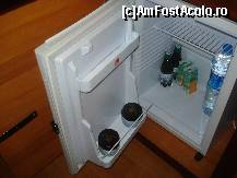 [P35] Asta era in minibar zilnic. » foto by kiki
 - 
<span class="allrVoted glyphicon glyphicon-heart hidden" id="av275363"></span>
<a class="m-l-10 hidden" id="sv275363" onclick="voting_Foto_DelVot(,275363,3296)" role="button">șterge vot <span class="glyphicon glyphicon-remove"></span></a>
<a id="v9275363" class=" c-red"  onclick="voting_Foto_SetVot(275363)" role="button"><span class="glyphicon glyphicon-heart-empty"></span> <b>LIKE</b> = Votează poza</a> <img class="hidden"  id="f275363W9" src="/imagini/loader.gif" border="0" /><span class="AjErrMes hidden" id="e275363ErM"></span>