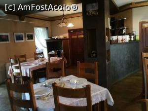 [P10] Restaurantul in interior » foto by ancutza26
 - 
<span class="allrVoted glyphicon glyphicon-heart hidden" id="av894608"></span>
<a class="m-l-10 hidden" id="sv894608" onclick="voting_Foto_DelVot(,894608,3303)" role="button">șterge vot <span class="glyphicon glyphicon-remove"></span></a>
<a id="v9894608" class=" c-red"  onclick="voting_Foto_SetVot(894608)" role="button"><span class="glyphicon glyphicon-heart-empty"></span> <b>LIKE</b> = Votează poza</a> <img class="hidden"  id="f894608W9" src="/imagini/loader.gif" border="0" /><span class="AjErrMes hidden" id="e894608ErM"></span>