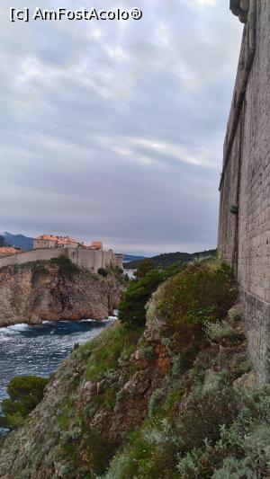 [P02] Cetatea, de langa Lovrijenac.  » foto by Radix7
 - 
<span class="allrVoted glyphicon glyphicon-heart hidden" id="av849576"></span>
<a class="m-l-10 hidden" id="sv849576" onclick="voting_Foto_DelVot(,849576,3304)" role="button">șterge vot <span class="glyphicon glyphicon-remove"></span></a>
<a id="v9849576" class=" c-red"  onclick="voting_Foto_SetVot(849576)" role="button"><span class="glyphicon glyphicon-heart-empty"></span> <b>LIKE</b> = Votează poza</a> <img class="hidden"  id="f849576W9" src="/imagini/loader.gif" border="0" /><span class="AjErrMes hidden" id="e849576ErM"></span>